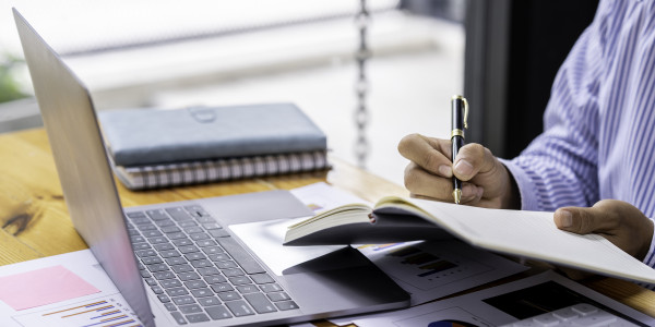 Financiación Hipotecaria para Empresas y Particulares Lugo · Asesoramiento sobre tipo de hipoteca (fija, variable, mixta, 90–100%, autopromotor, reforma o subrogación)