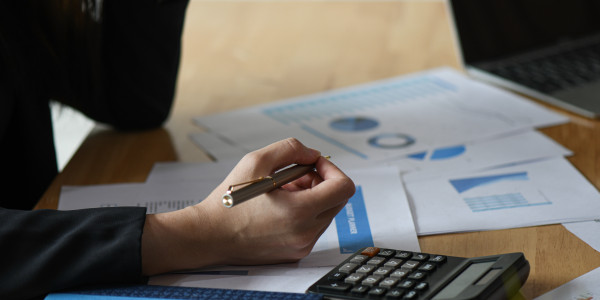 Financiación Hipotecaria para Empresas y Particulares Lugo · Negociación con departamentos de riesgos corporativos